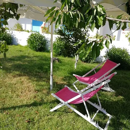 Blue White House شقة *