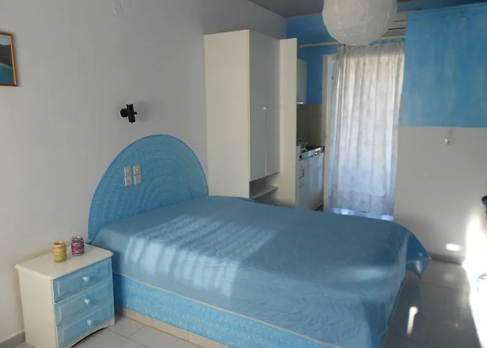 アパート Blue White House Kalamítsi